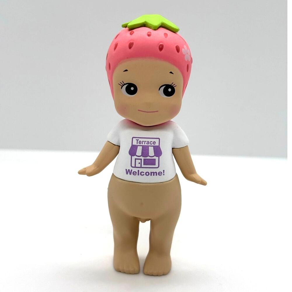 New Unbranded Kewpie/Angel Collectible Mini Figure, Strawberry Welcome, Open Box